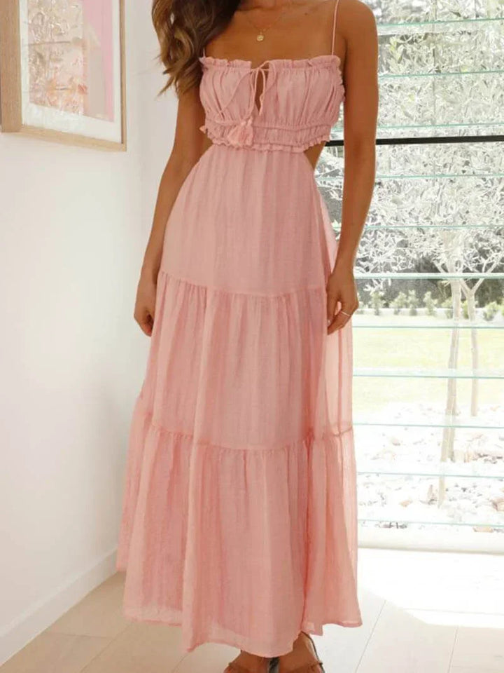 Vestito lungo estivo con volant e spalline delicate