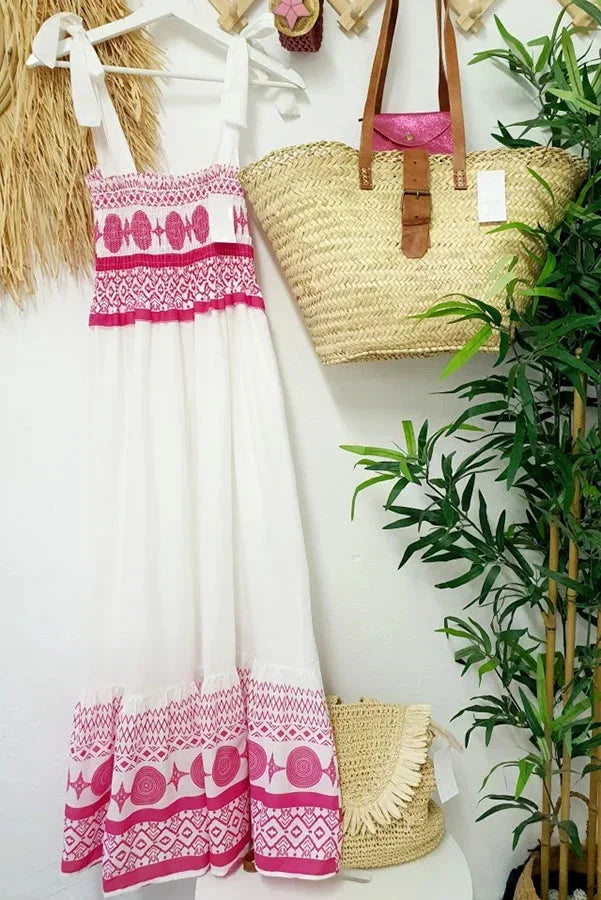 Vestito lungo bianco con motivi rosa scollo quadrato
