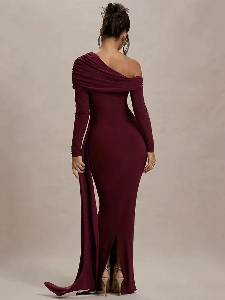 Vestito lungo donna Spalle scoperte con strascico