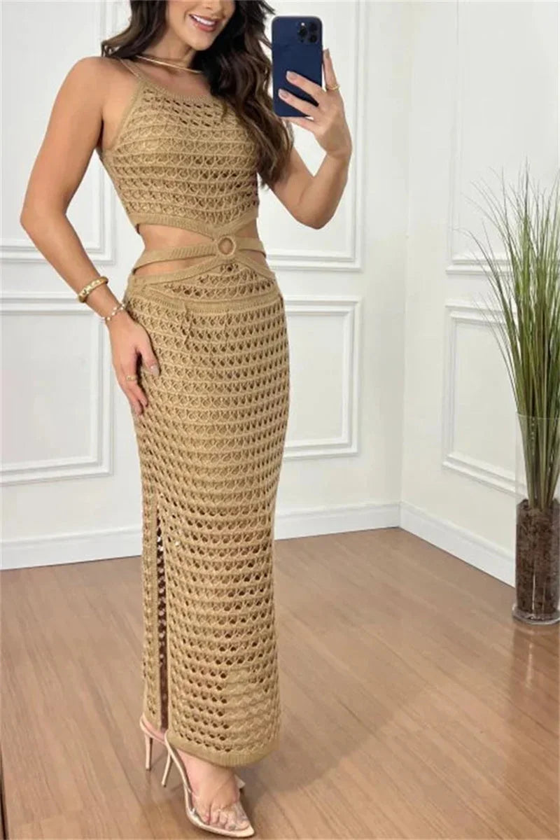 Vestito lungo estivo con cut-out e spacco laterale