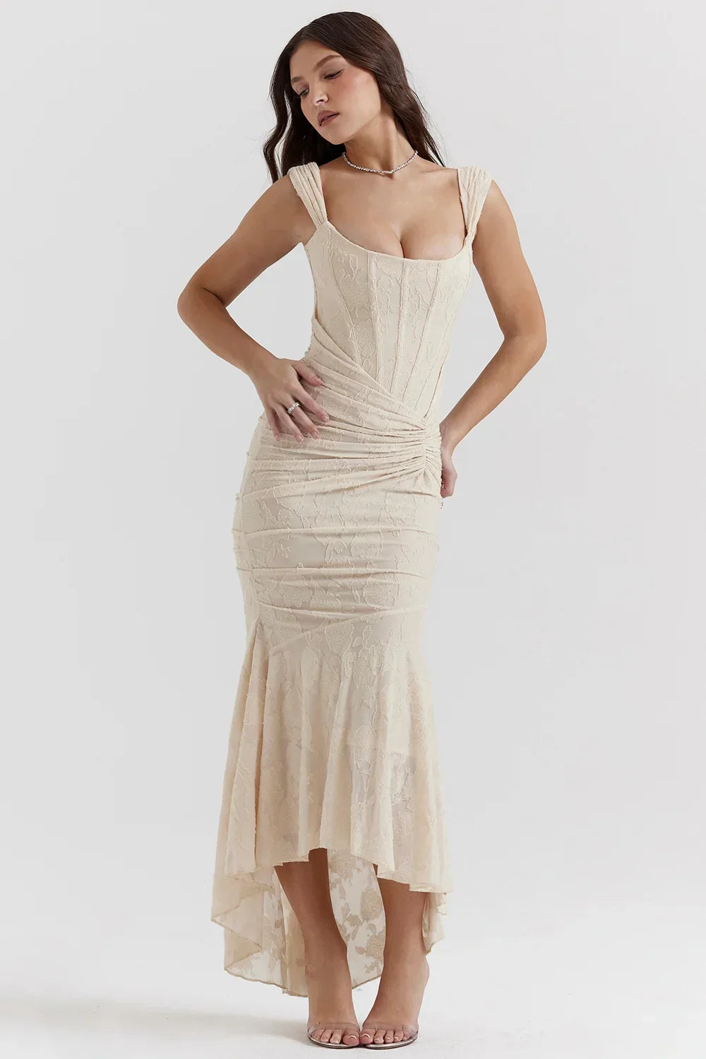 Vestito midi da donna con motivo floreale e spalline larghe