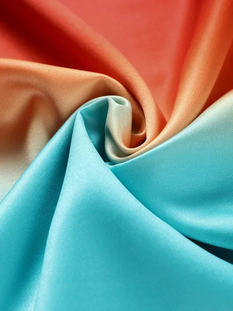Vestito lungo donna con sfumatura arancione turchese e ritagli
