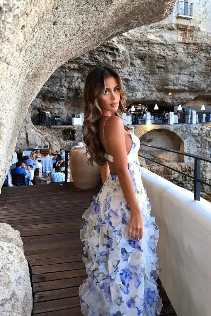 Vestito lungo bianco e blu fiorito con volant e corsetto | vestito invitata matrimonio estate