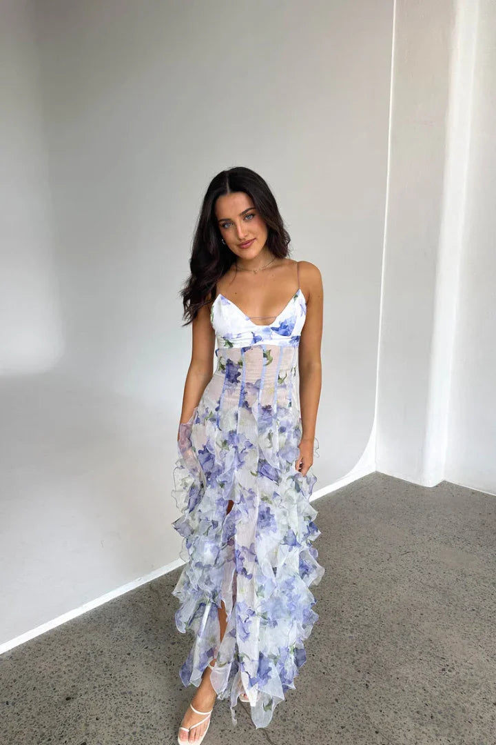 Vestito lungo bianco e blu fiorito con volant e corsetto | vestito invitata matrimonio estate