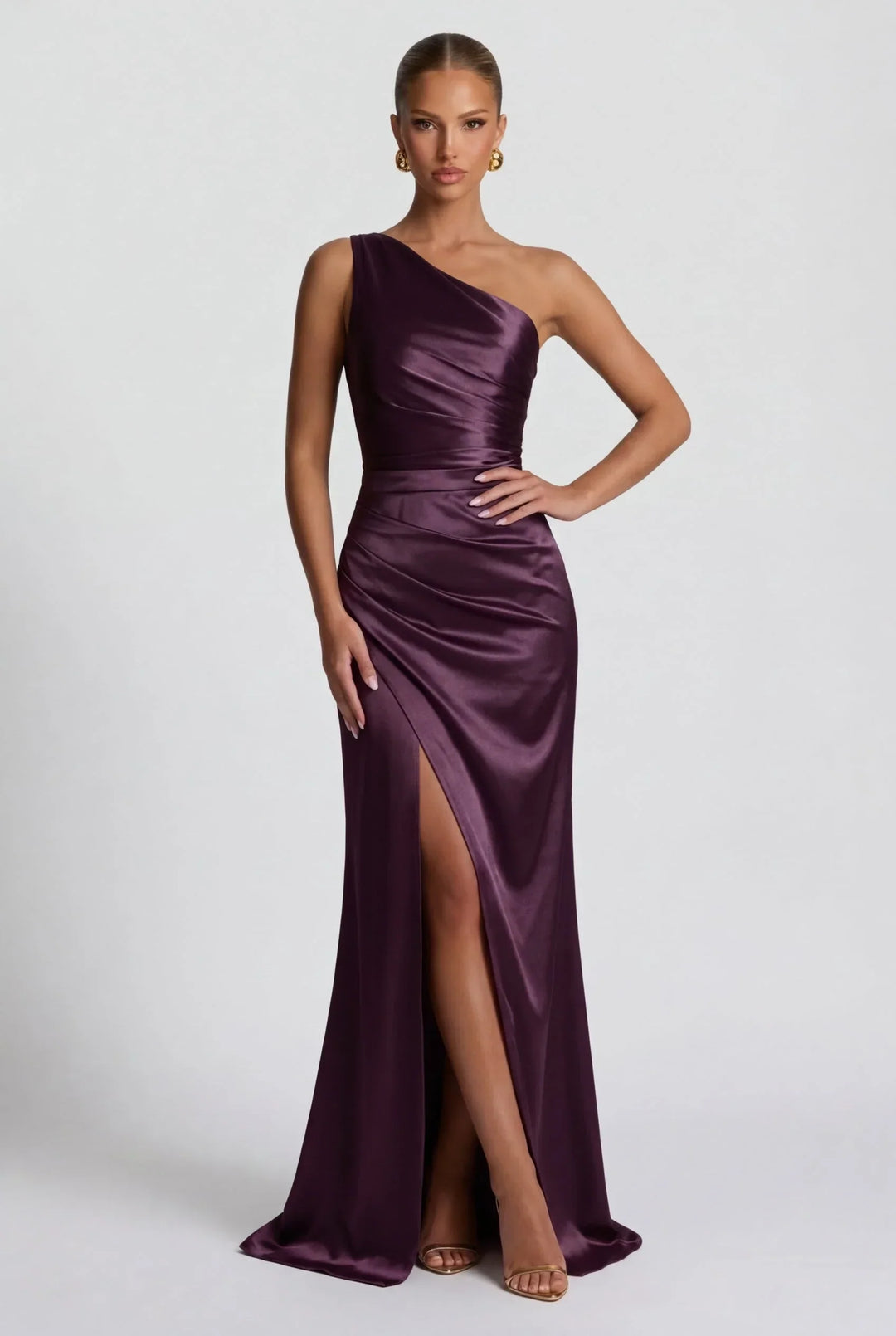 Vestito lungo da donna in satin con spacco