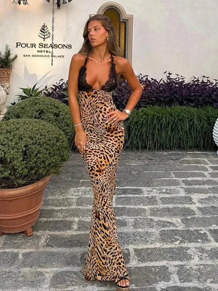 Vestito lungo con stampa leopardata scollo profondo senza maniche