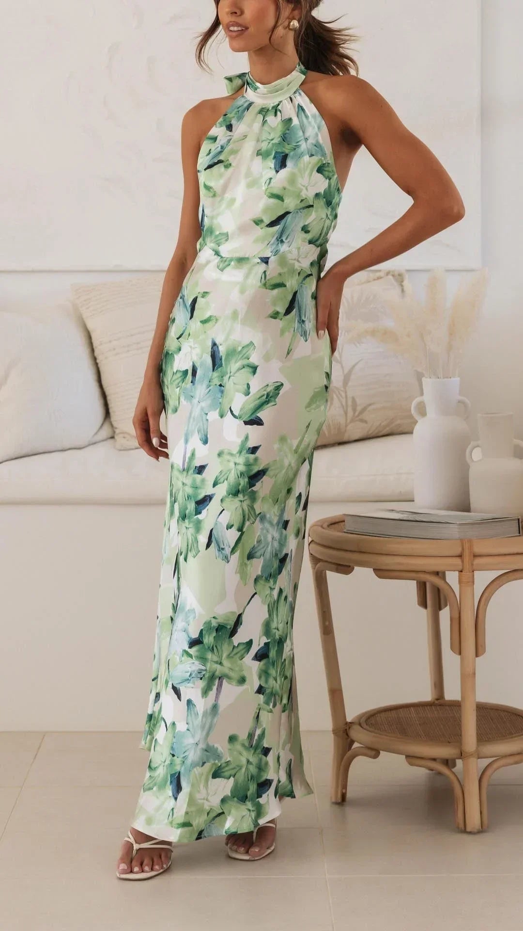 Vestito lungo donna schiena nuda con collo alto floreale