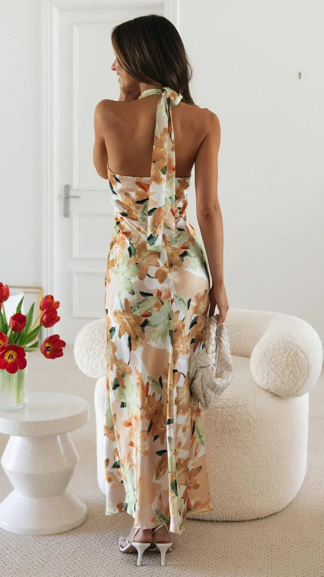 Vestito lungo donna schiena nuda con collo alto floreale