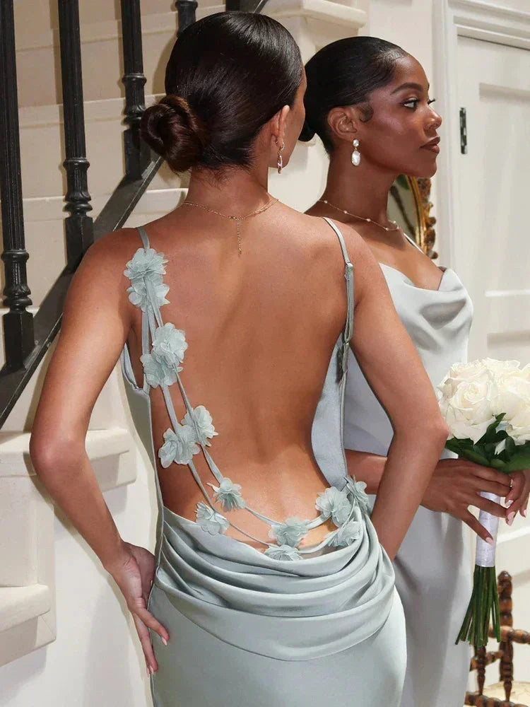 Vestito lungo schiena nuda grigio a fiori con bretelline