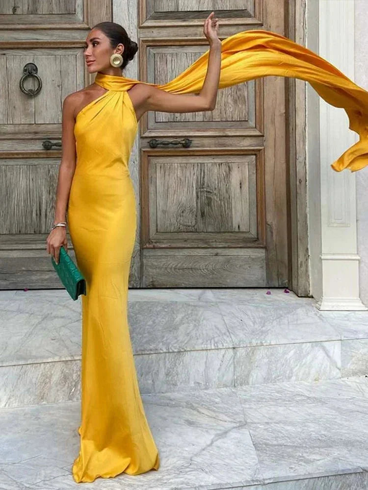 Vestito lungo donna satinato a Spalla unica schiena nuda