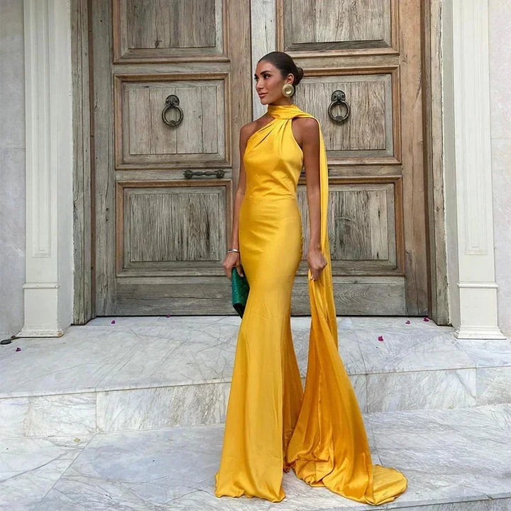 Vestito lungo donna satinato a Spalla unica schiena nuda