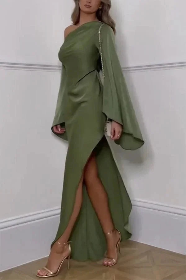 Vestito lungo da sera satinato verde Spalla scoperta