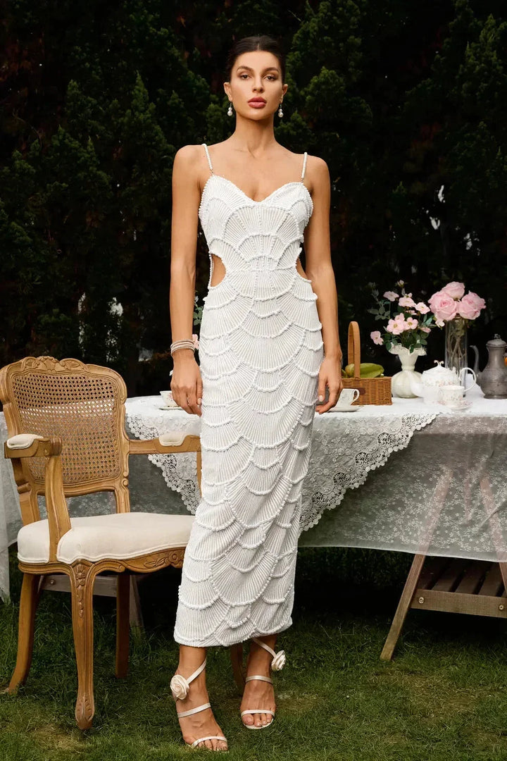 Abito midi da sera bianco con paillettes e ritagli