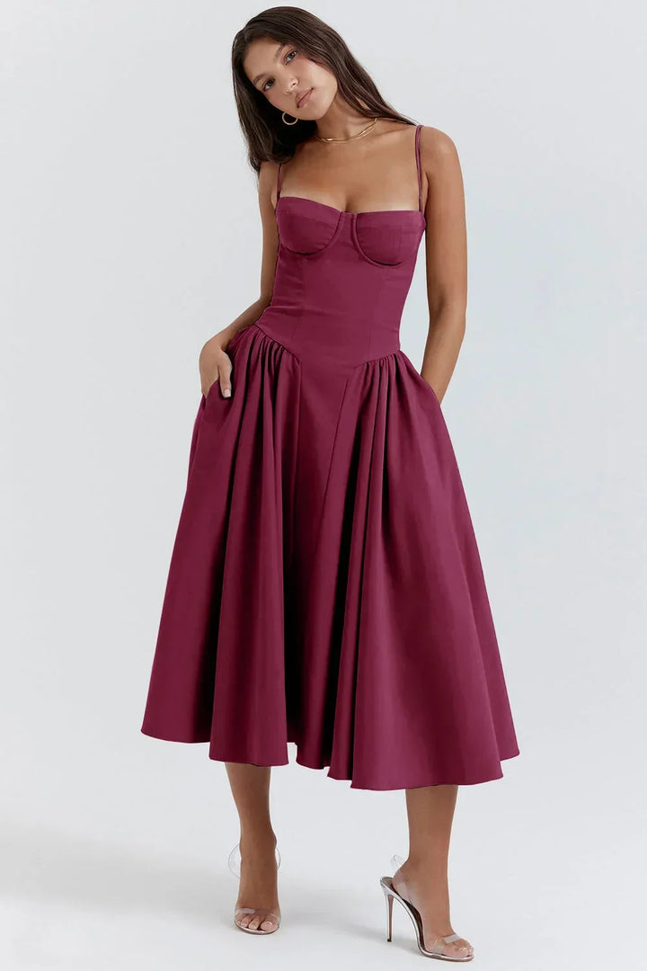 Abito midi donna svasato con spalline e tasche