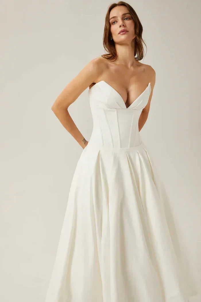 Abito midi bustier con corsetto taglio svasato da sera