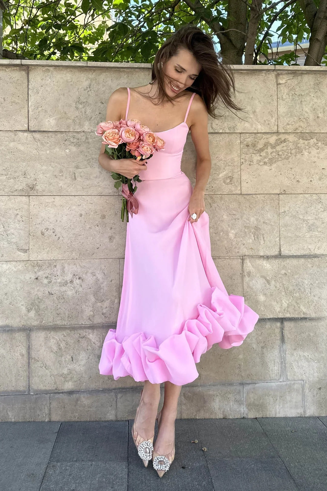 Abito midi donna con volant senza maniche