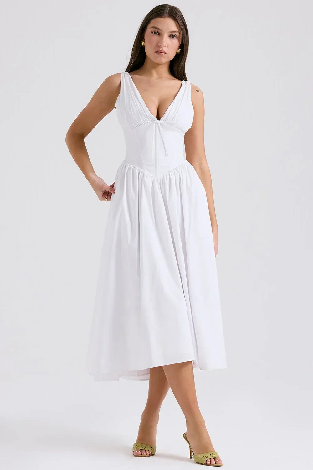 Abito midi donna svasato scollo a V con motivi floreali