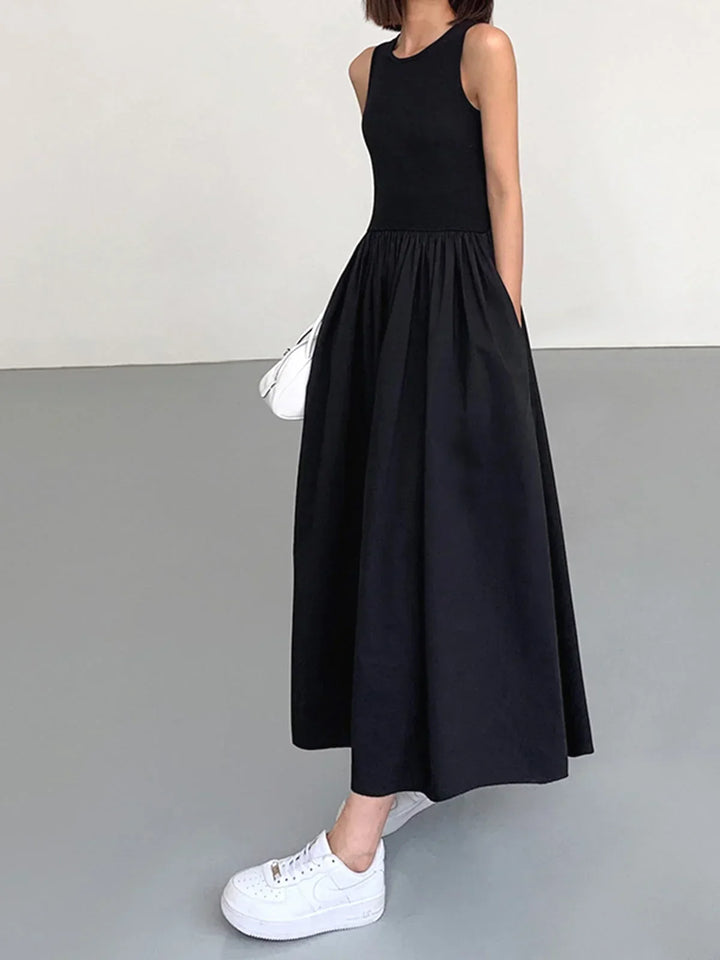 Abito midi donna senza maniche con gonna arricciata