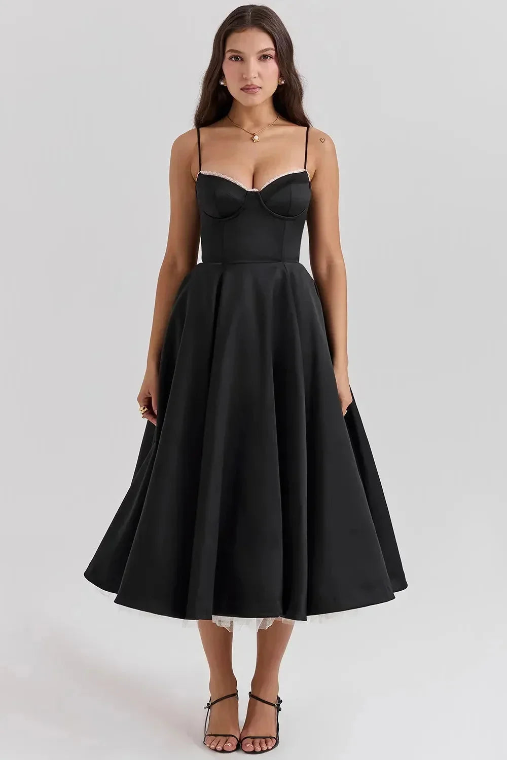 Abito midi nero satinato spalline sottili tulle crema