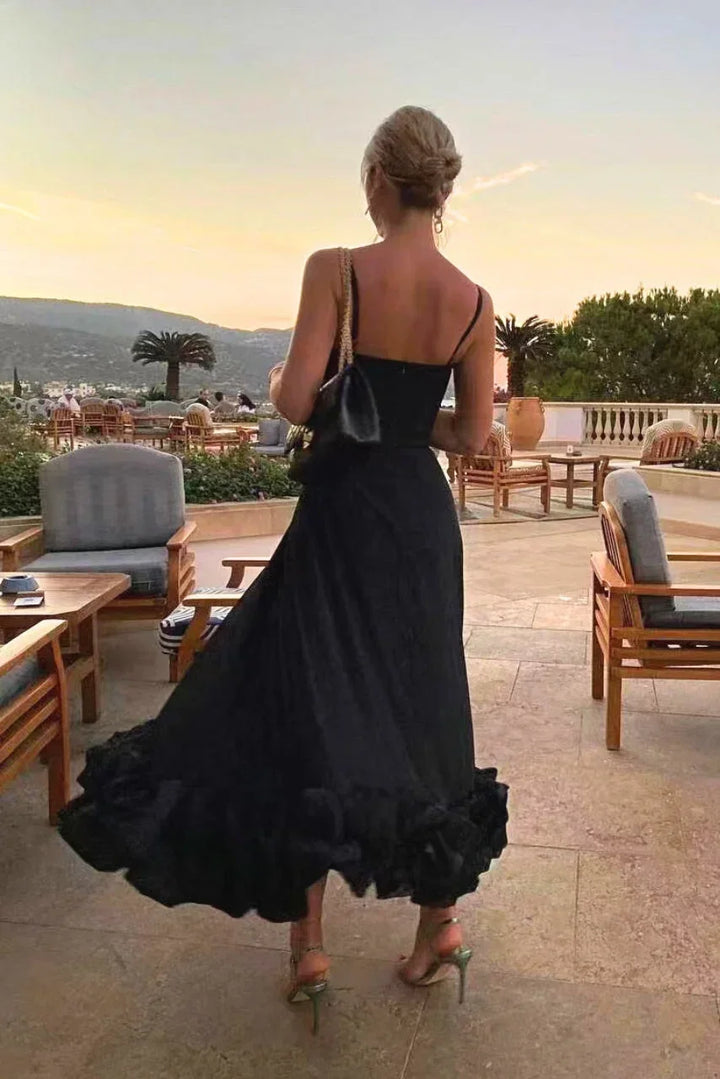 Abito midi donna con volant e spalline sottili