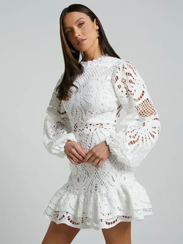 Vestito corto donna in pizzo elegante maniche lunghe da sera