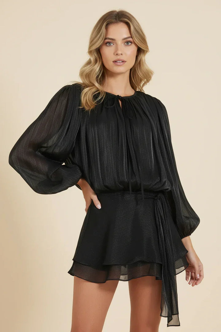 Vestito corto da donna con maniche a palloncino fluide