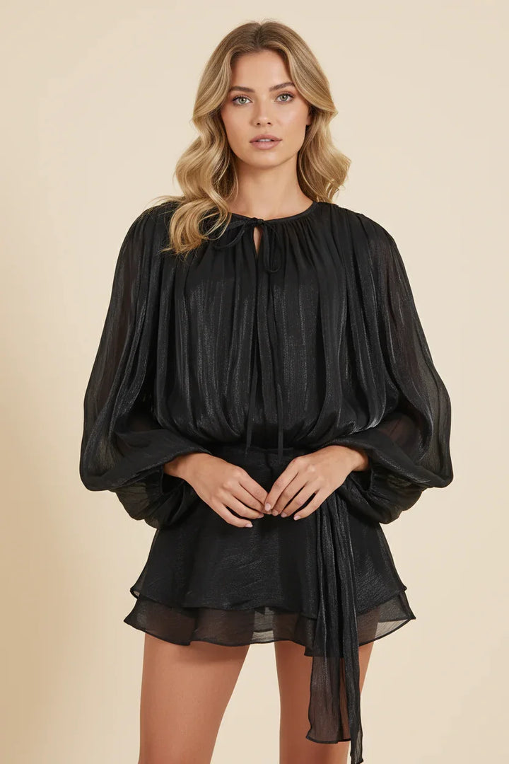 Vestito corto da donna con maniche a palloncino fluide