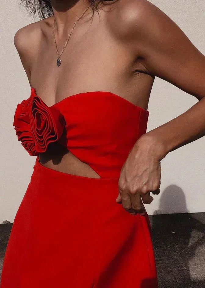 Vestito corto donna bustier con intagli floreali da sera