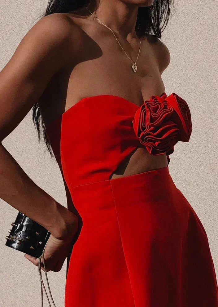 Vestito corto donna bustier con intagli floreali da sera