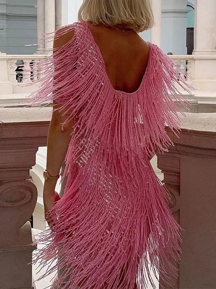Vestito da sera corto da donna con frange brillanti senza maniche