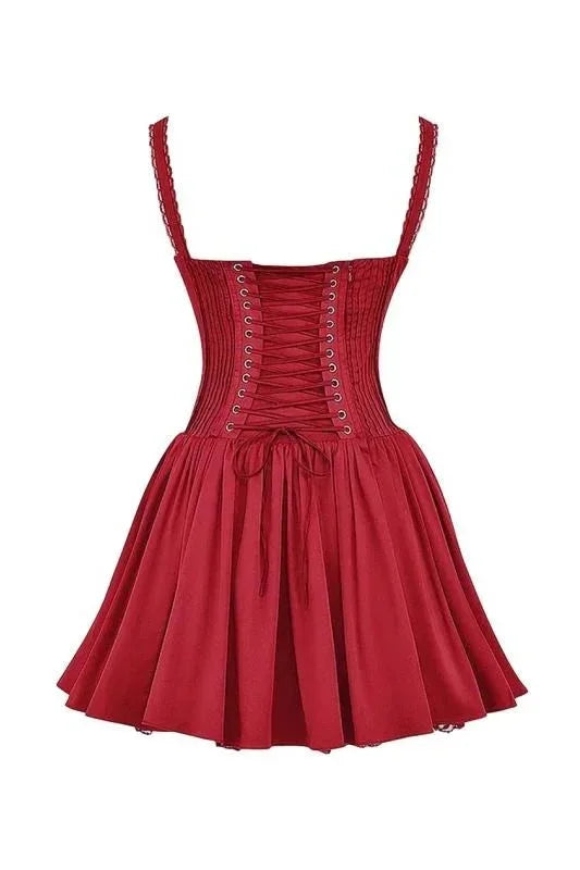 Vestito corto svasato con bretelle e scollo arricciato