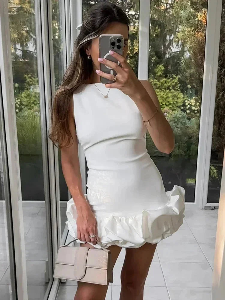 Vestito corto donna senza maniche con orlo a volant