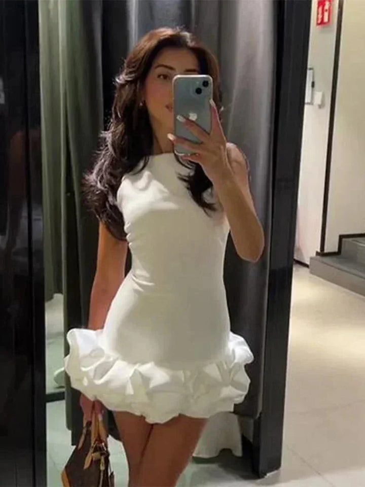 Vestito corto donna senza maniche con orlo a volant