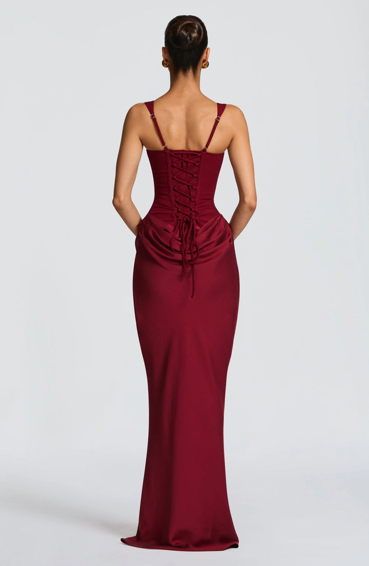 Vestito lungo aderente donna schiena nuda
