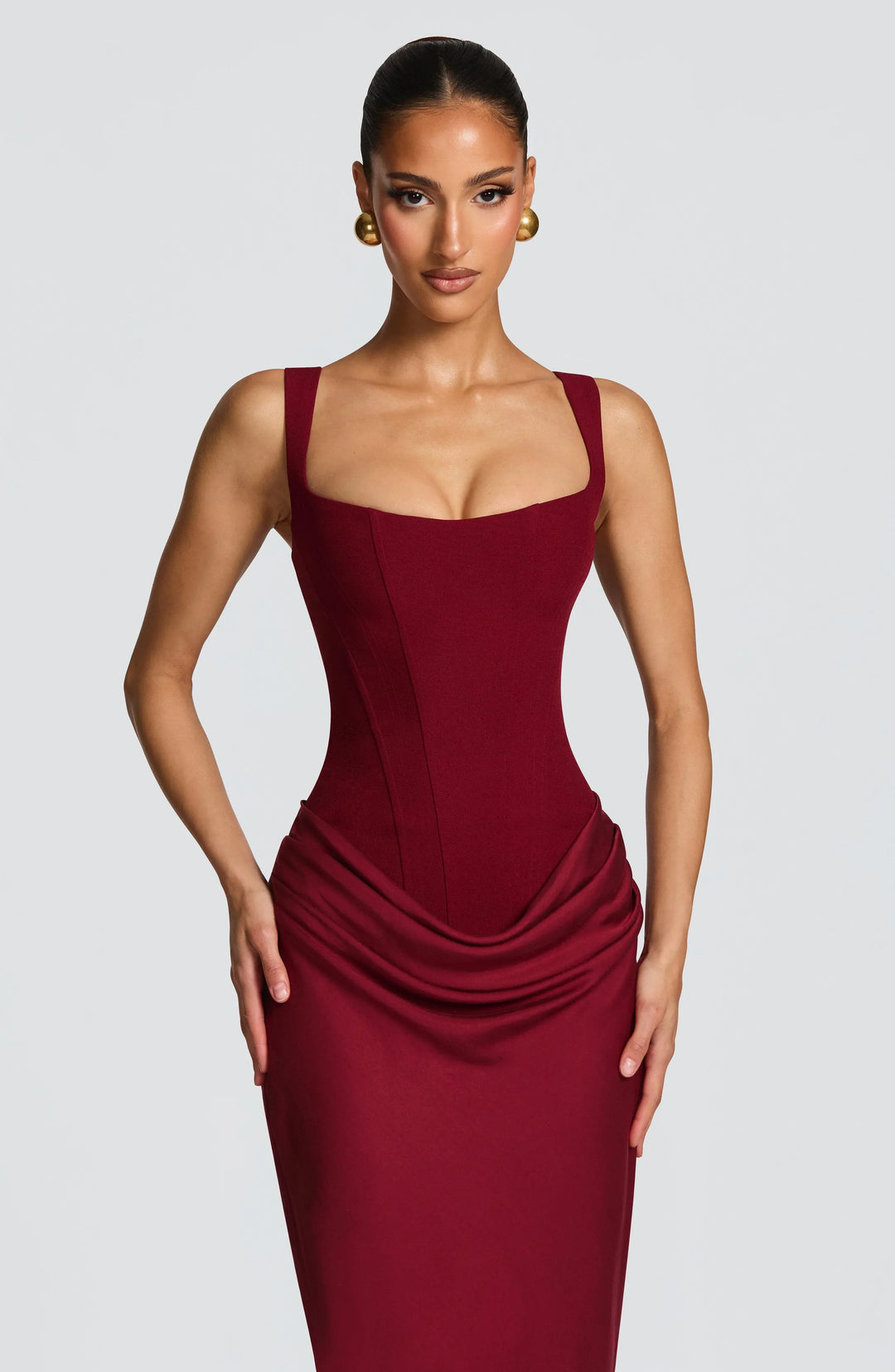 Vestito lungo aderente donna schiena nuda