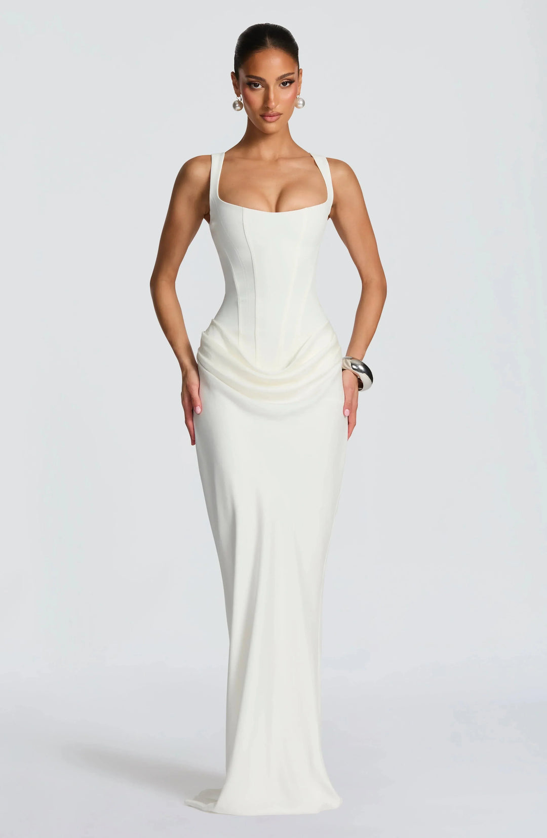 Vestito lungo aderente donna schiena nuda