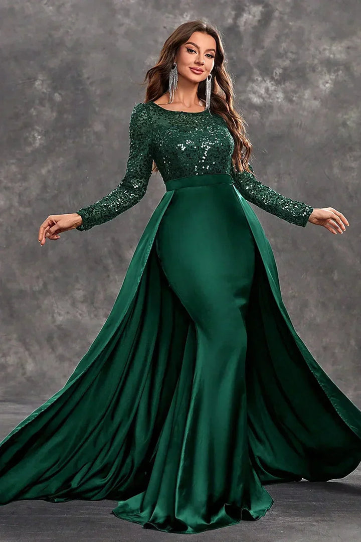Vestito da sera lungo con paillettes e gonna fluida