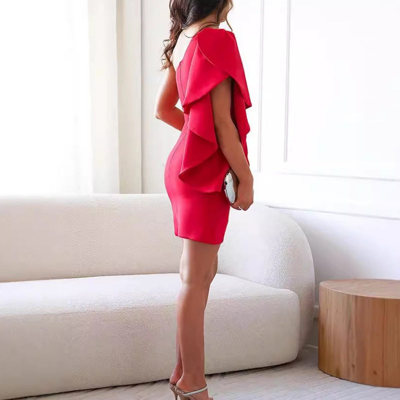 Vestito corto donna asimmetrico con volant, gonna drappeggiata, una Spalla aderente