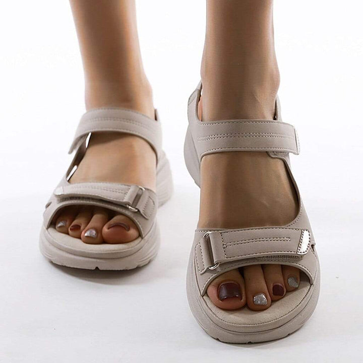 Sandali donna ortopedici con strap regolabili suola platform